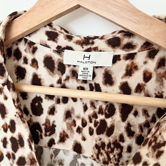 H by Halston Animal Print V-Neck Blouse – Brown & Cream, Collared, Size Medium - Picture 7 of 13